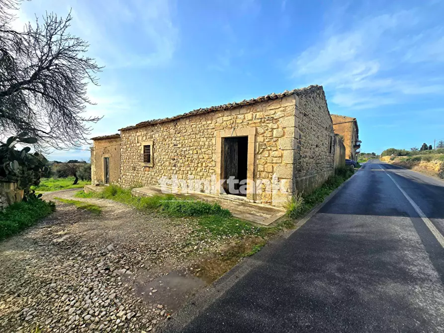 Immagine 4 di Casa indipendente in vendita  in Strada Provinciale 37 a Scicli
