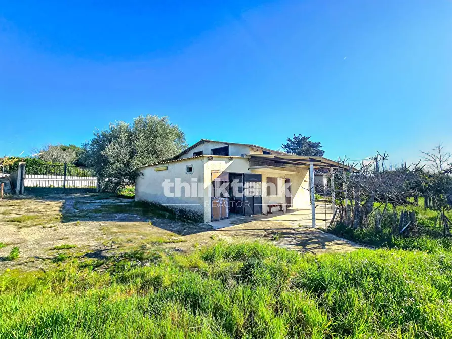 Immagine 1 di Villa in vendita  in Via della Canapa a Ispica