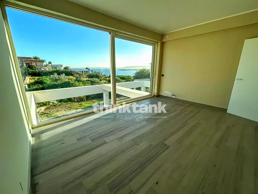 Immagine 3 di Villa in vendita  in Via Stesicoro a Augusta