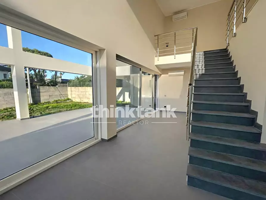 Immagine 9 di Villa in vendita  in Via Stesicoro a Augusta