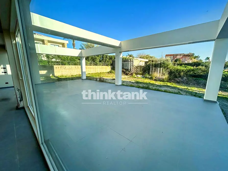 Immagine 14 di Villa in vendita  in Via Stesicoro a Augusta