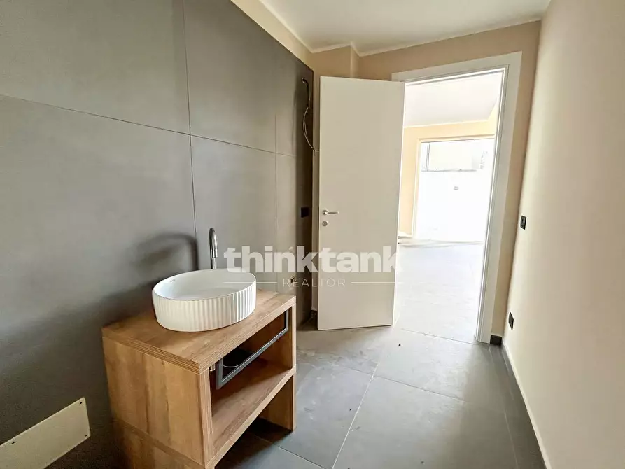 Immagine 23 di Villa in vendita  in Via Stesicoro a Augusta