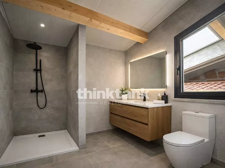 Immagine 3 di Attico in vendita  in Via Luigi Castiglione a Trecastagni