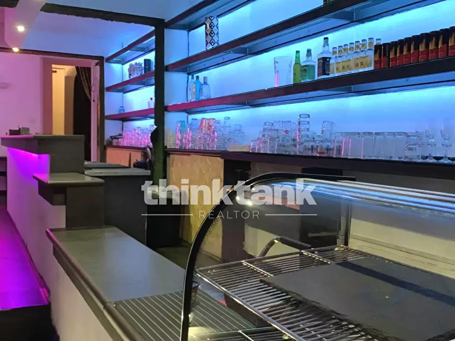 Immagine 1 di Locale commerciale in affitto  in Via Pulvirenti 5 a Catania