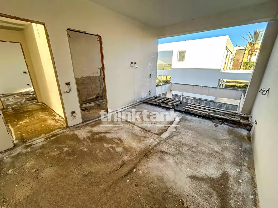 Immagine 14 di Villa in vendita  in Via Stesicoro a Augusta