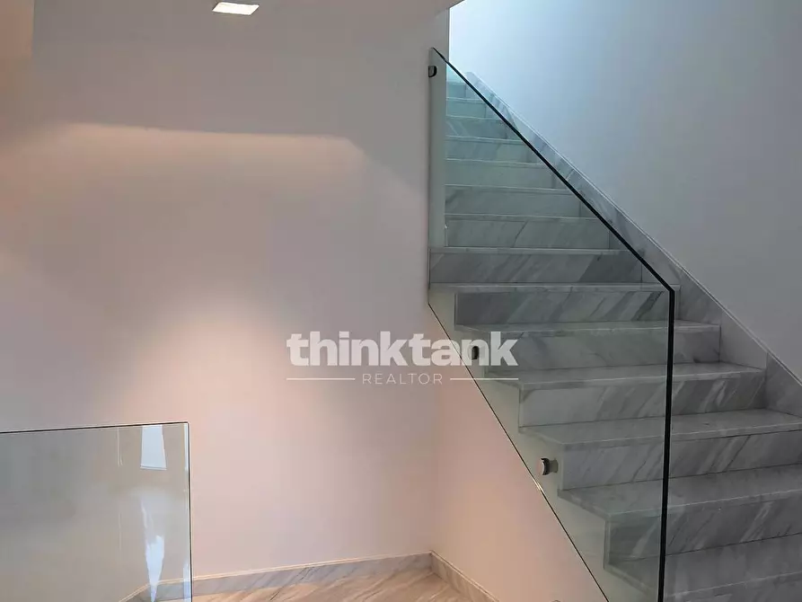 Immagine 8 di Appartamento in vendita  in Viale Europa a Caltagirone