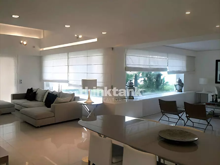 Immagine 4 di Appartamento in vendita  in Viale Europa a Caltagirone