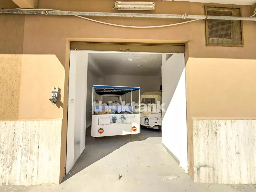 Immagine 43 di Appartamento in vendita  in Via Giovanni Angelo Montorsoli a Siracusa