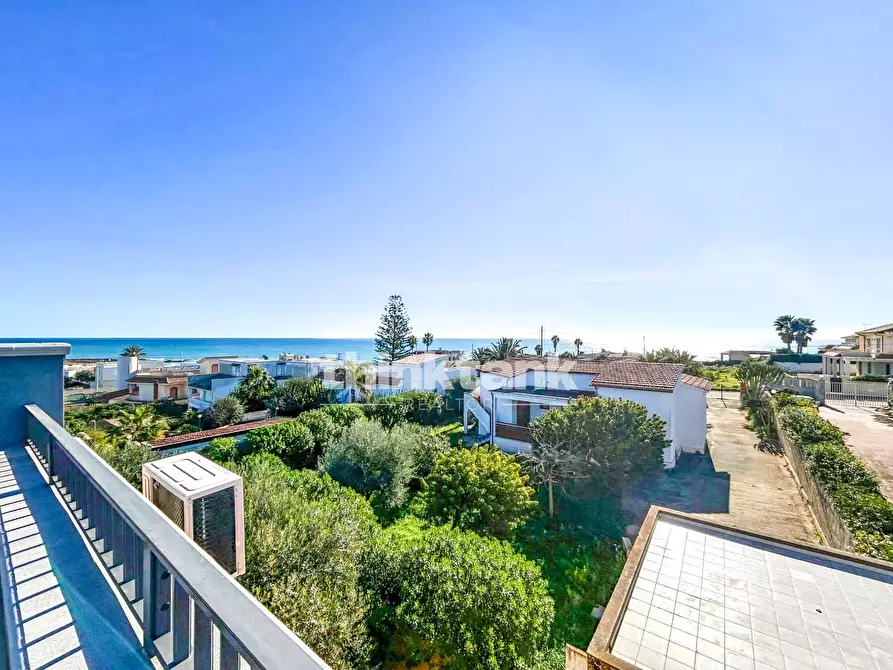 Immagine 1 di Villa in vendita  in V Strada San Lorenzo a Noto