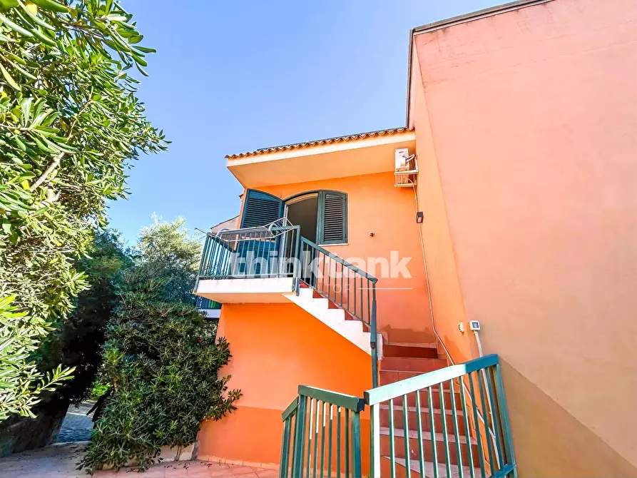 Immagine 5 di Villa in vendita  in V Strada San Lorenzo a Noto