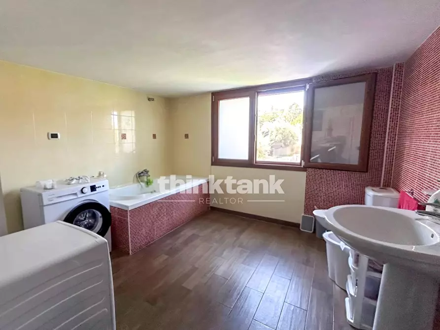 Immagine 10 di Villa in vendita  in Via Della Spiaggia a Augusta