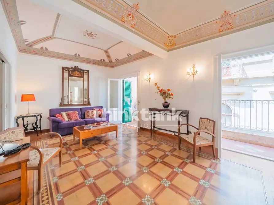 Immagine 11 di Appartamento in vendita  in Via Roma a Siracusa