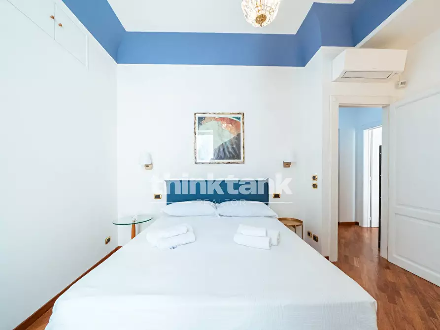 Immagine 23 di Appartamento in vendita  in Via Roma a Siracusa