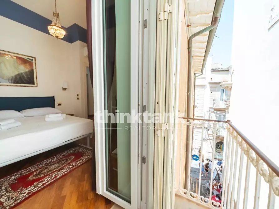 Immagine 27 di Appartamento in vendita  in Via Roma a Siracusa