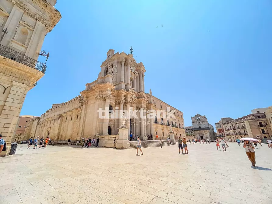 Immagine 72 di Appartamento in vendita  in Via Roma a Siracusa