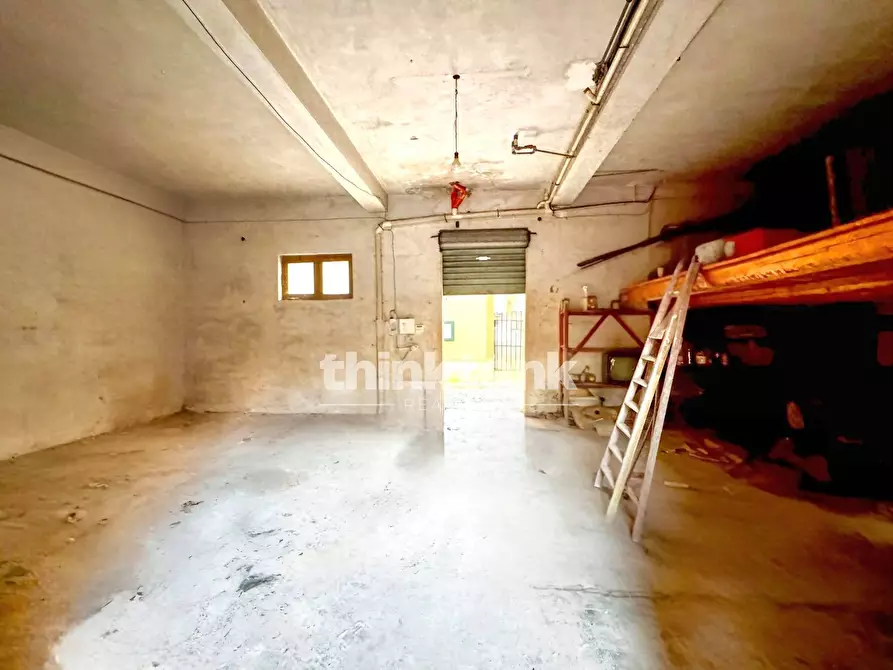 Immagine 3 di Magazzino in vendita  in Via Michelangelo Buonarroti 5 a Pachino