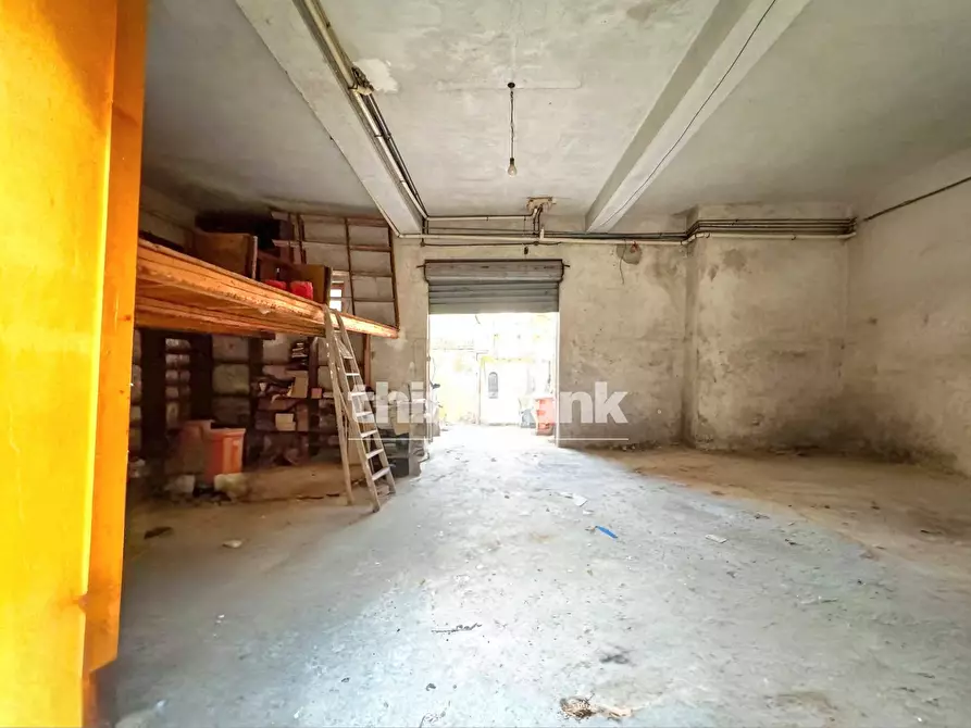Immagine 5 di Magazzino in vendita  in Via Michelangelo Buonarroti 5 a Pachino