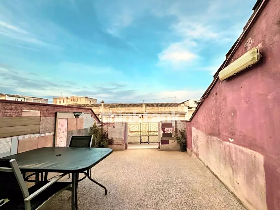 Immagine 22 di Appartamento in vendita  in Via Isonzo a Siracusa