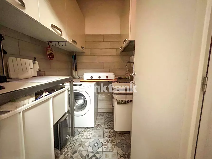 Immagine 17 di Casa semindipendente in vendita  in Corso Gaetano D'agata a Avola