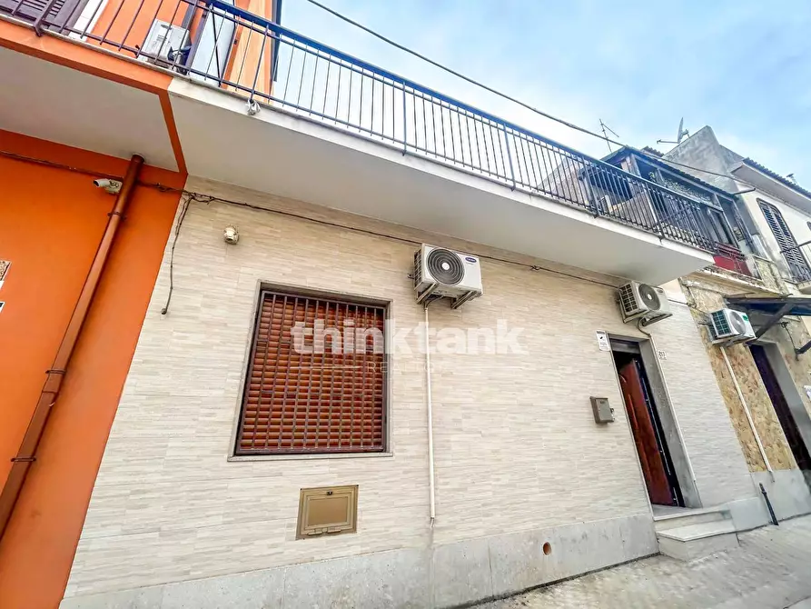 Immagine 3 di Casa semindipendente in vendita  in Corso Gaetano D'agata a Avola