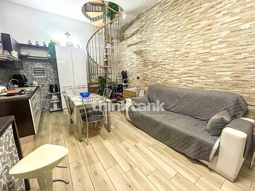 Immagine 5 di Casa semindipendente in vendita  in Corso Gaetano D'agata a Avola