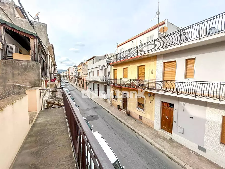 Immagine 20 di Casa semindipendente in vendita  in Corso Gaetano D'agata a Avola