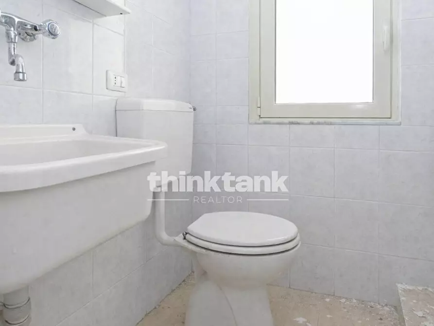 Immagine 9 di Casa indipendente in vendita  in Via Rodi a Bronte