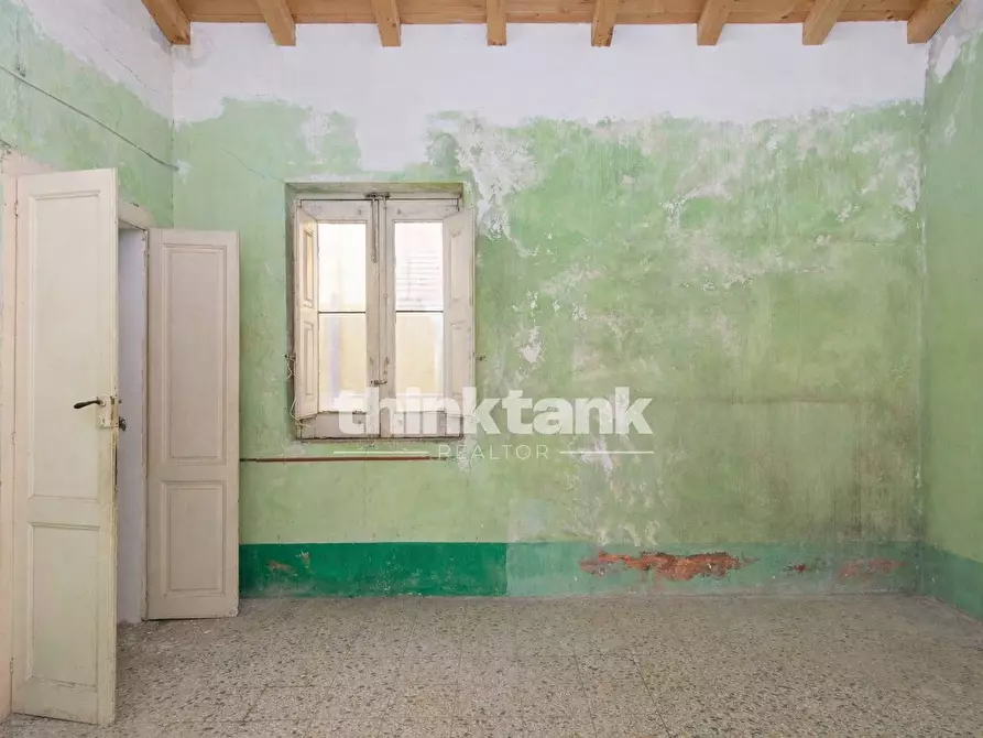 Immagine 4 di Casa indipendente in vendita  in Via Rodi a Bronte