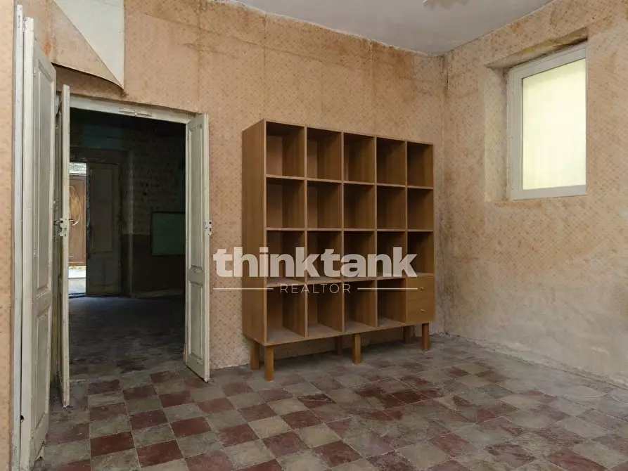 Immagine 8 di Casa indipendente in vendita  in Via Rodi a Bronte