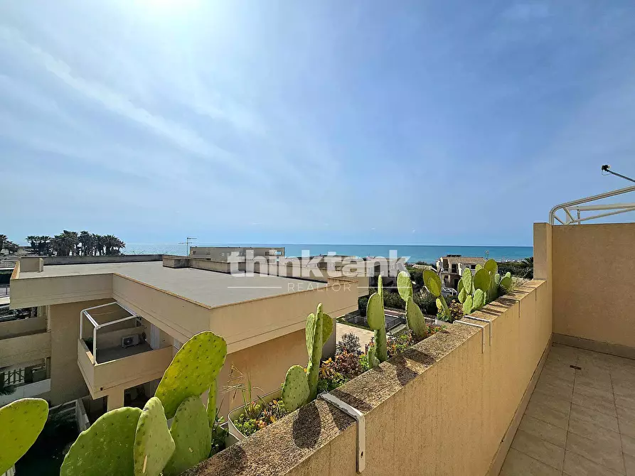 Immagine 2 di Appartamento in vendita  in SP88 a Giarratana