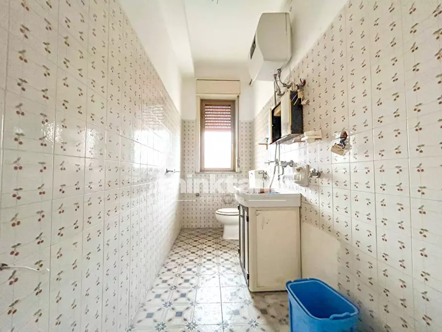 Immagine 13 di Appartamento in vendita  in Via Luigi Settembrini a Giarre