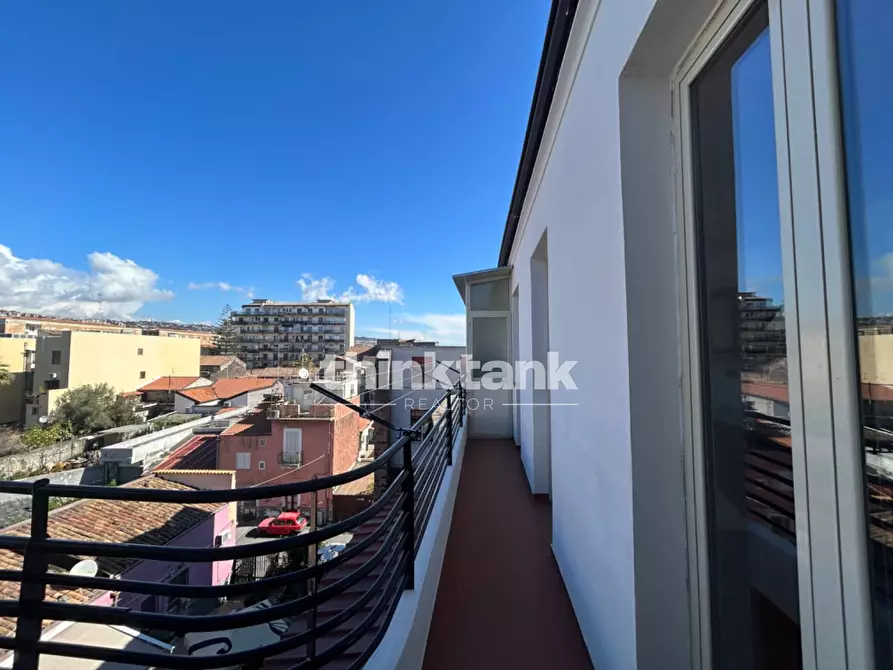 Immagine 9 di Attico in vendita  in Via Menza a Catania