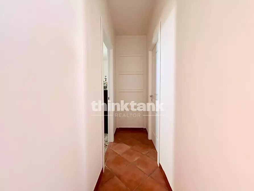 Immagine 11 di Attico in vendita  in Via Menza a Catania