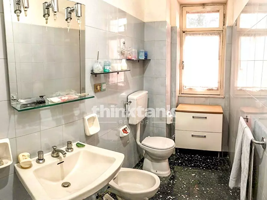 Immagine 12 di Appartamento in vendita  in Via Del Bosco 351 a Catania