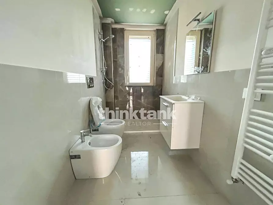 Immagine 12 di Appartamento in vendita  in Via Ogliastro a Catania