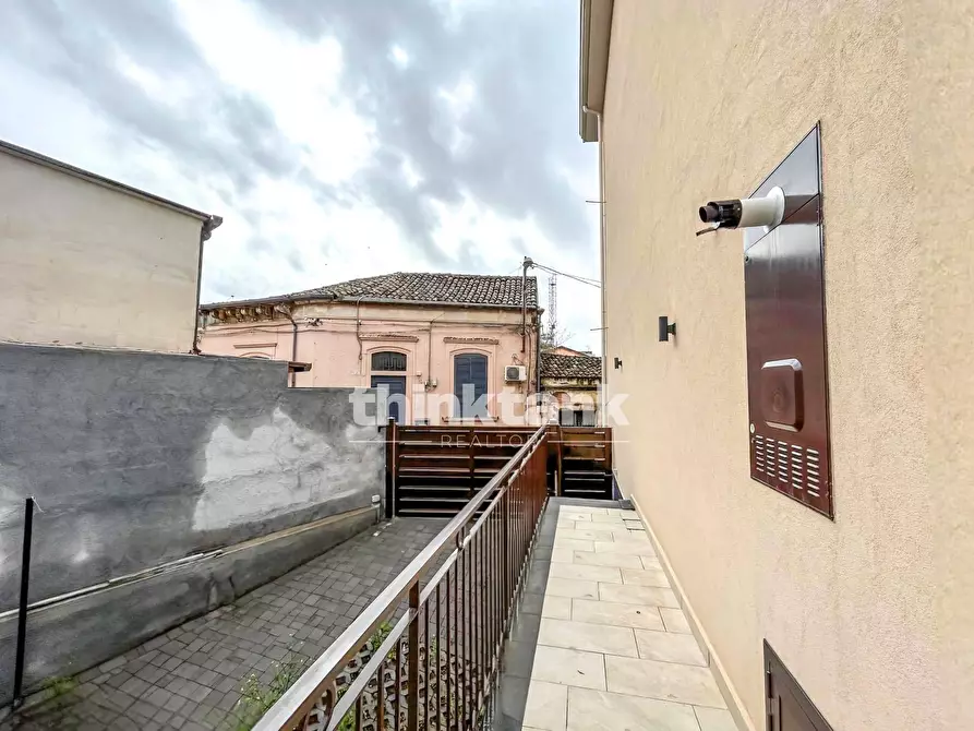 Immagine 2 di Appartamento in vendita  in Via Ogliastro a Catania