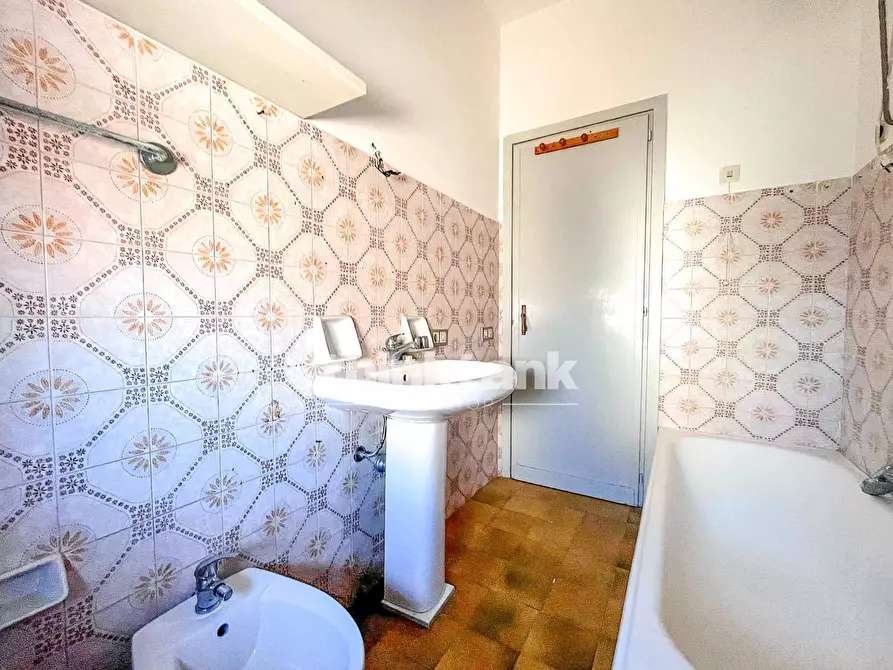 Immagine 19 di Appartamento in vendita  in Via Libertà 1 a Ragusa