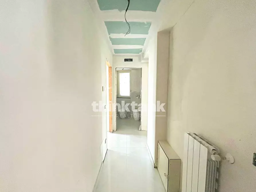Immagine 12 di Appartamento in vendita  in Via Ogliastro a Catania