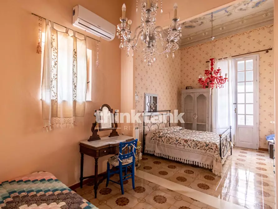 Immagine 8 di Villa in vendita  in Via Santa Lucia a Gravina Di Catania