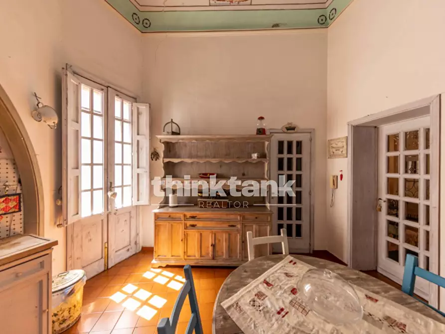 Immagine 10 di Villa in vendita  in Via Santa Lucia a Gravina Di Catania