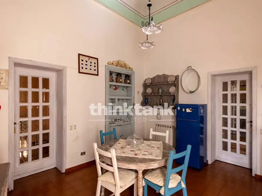 Immagine 13 di Villa in vendita  in Via Santa Lucia a Gravina Di Catania