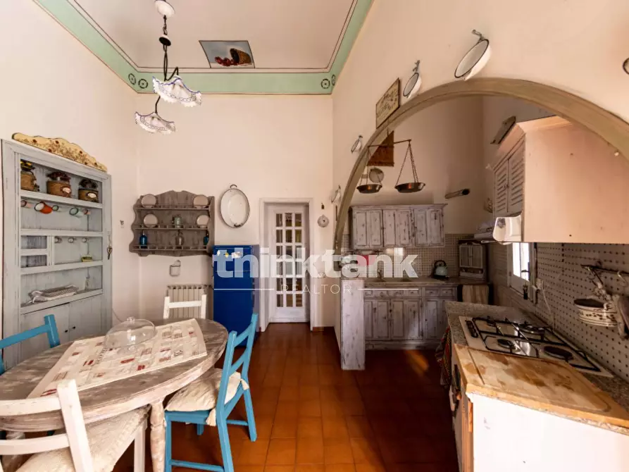 Immagine 14 di Villa in vendita  in Via Santa Lucia a Gravina Di Catania