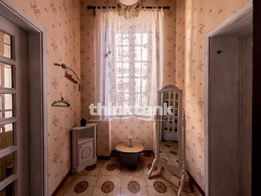 Immagine 16 di Villa in vendita  in Via Santa Lucia a Gravina Di Catania