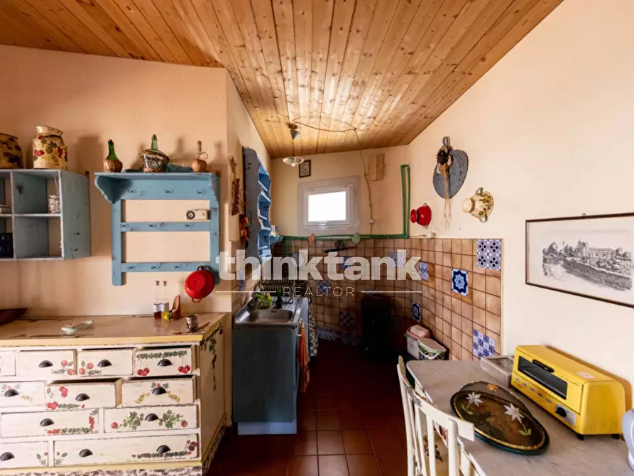 Immagine 18 di Villa in vendita  in Via Santa Lucia a Gravina Di Catania