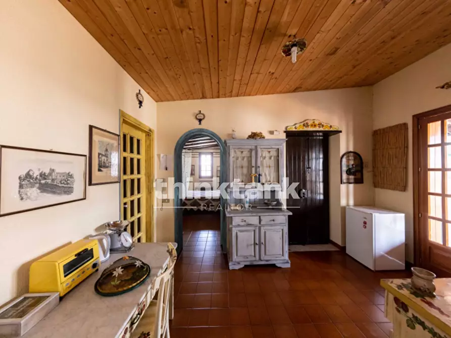 Immagine 20 di Villa in vendita  in Via Santa Lucia a Gravina Di Catania