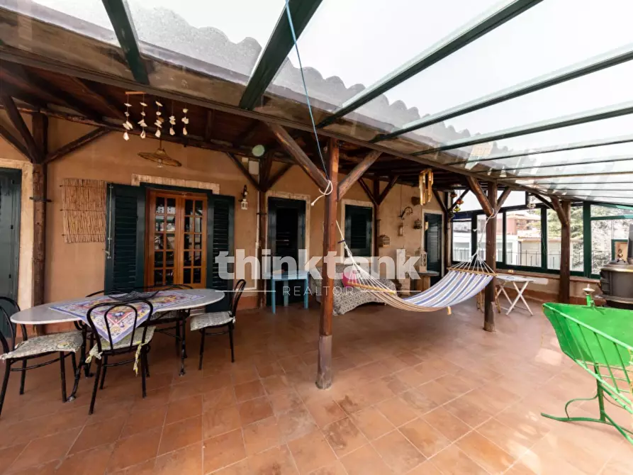 Immagine 23 di Villa in vendita  in Via Santa Lucia a Gravina Di Catania