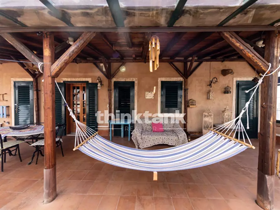 Immagine 25 di Villa in vendita  in Via Santa Lucia a Gravina Di Catania