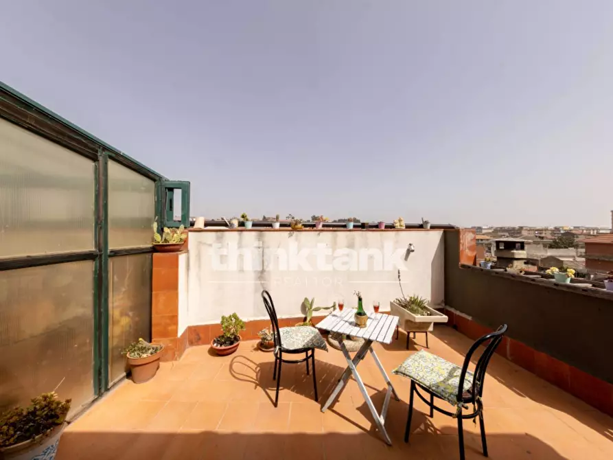 Immagine 1 di Villa in vendita  in Via Santa Lucia a Gravina Di Catania