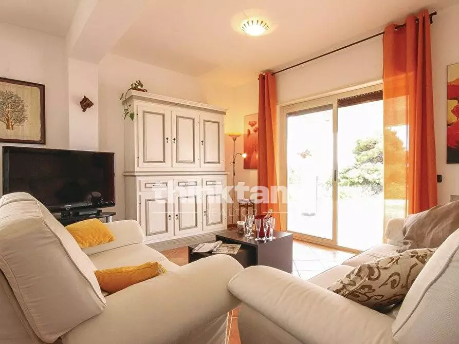 Immagine 9 di Villa in affitto  in Via Giovanni Falcone a Alessandria Della Rocca