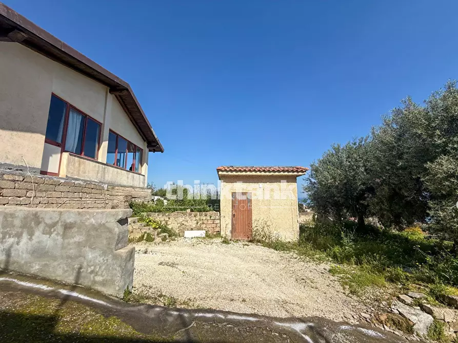 Immagine 16 di Villa in vendita  in Via delle Aragoste a Augusta